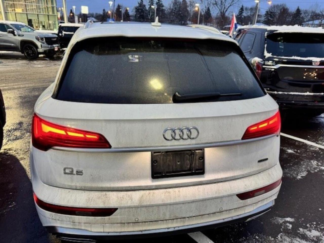 2022 Audi Q5 45 Progressiv 4dr All-Wheel Drive quattro Sport Utility Photo3