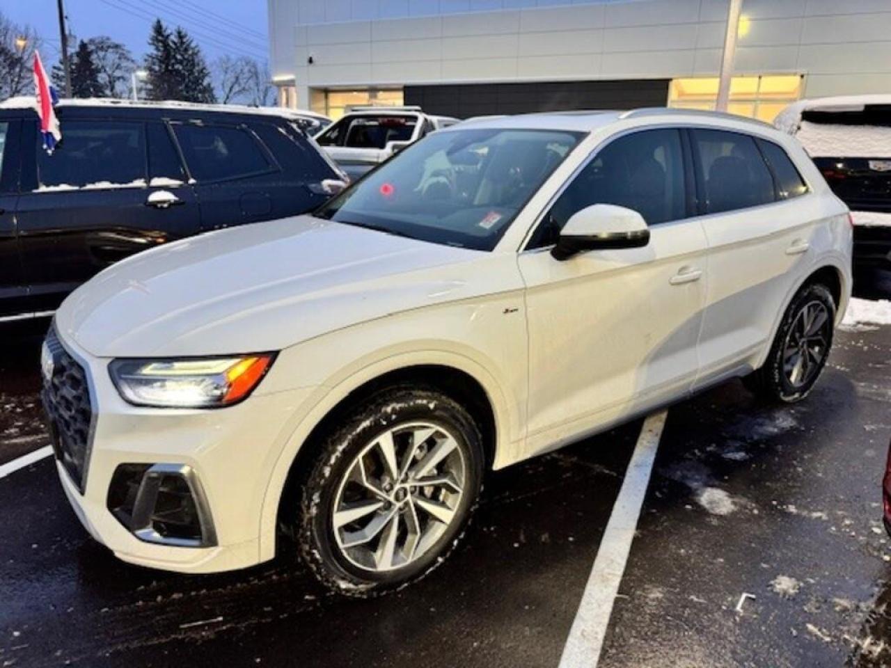 2022 Audi Q5 45 Progressiv 4dr All-Wheel Drive quattro Sport Utility Photo2