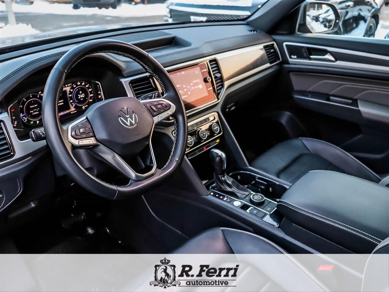 2022 Volkswagen Atlas Cross Sport 3.6 FSI Highline 4dr All-Wheel Drive 4MOTION Photo