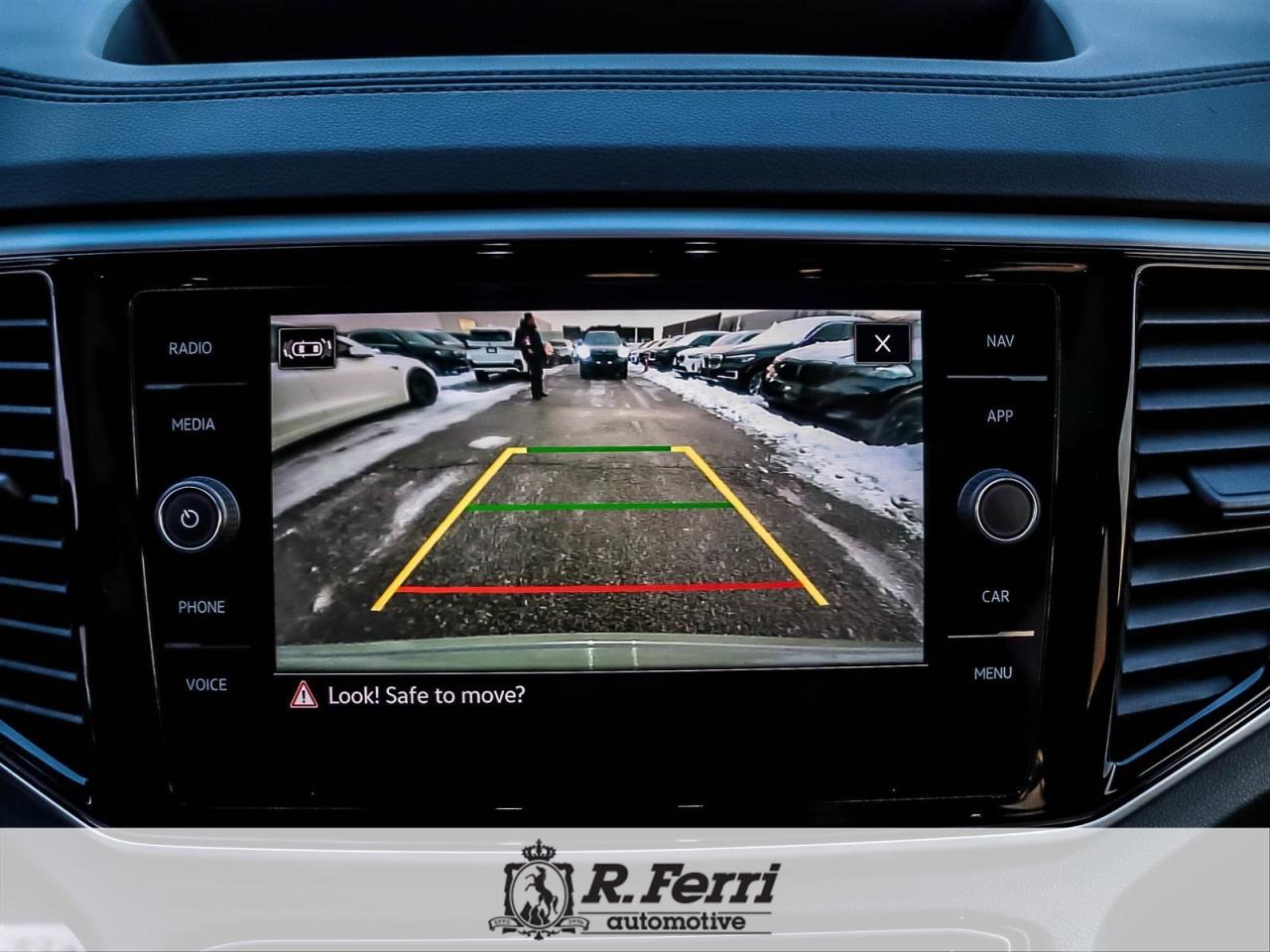 2022 Volkswagen Atlas Cross Sport 3.6 FSI Highline 4dr All-Wheel Drive 4MOTION Photo