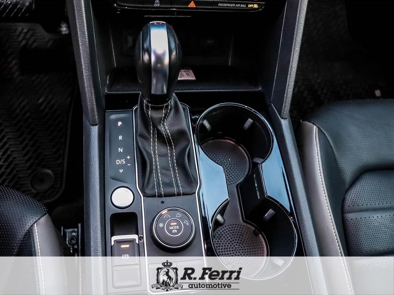 2022 Volkswagen Atlas Cross Sport 3.6 FSI Highline 4dr All-Wheel Drive 4MOTION Photo