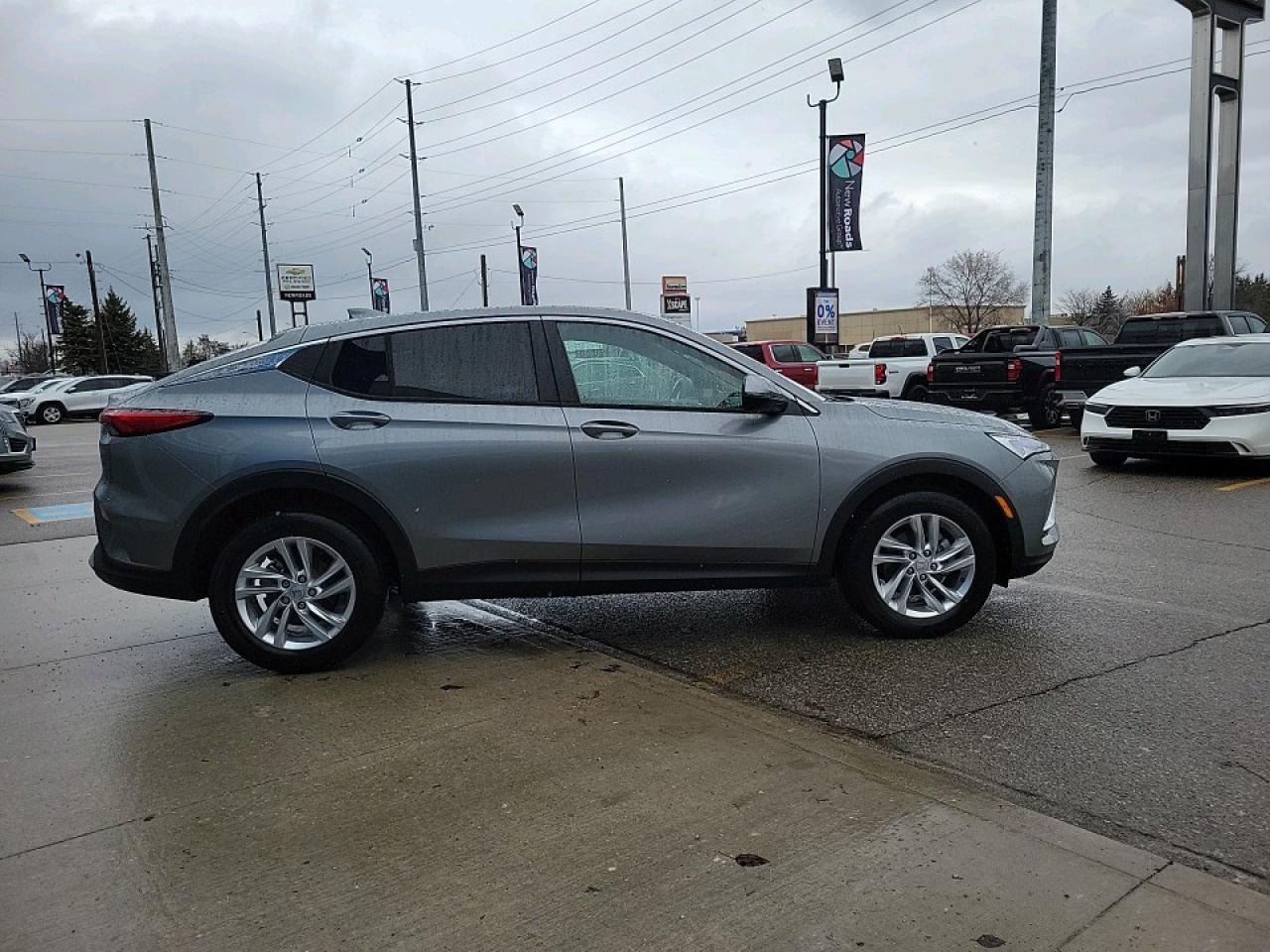 2026 Buick Envista Preferred 4dr Front-Wheel Drive Photo3