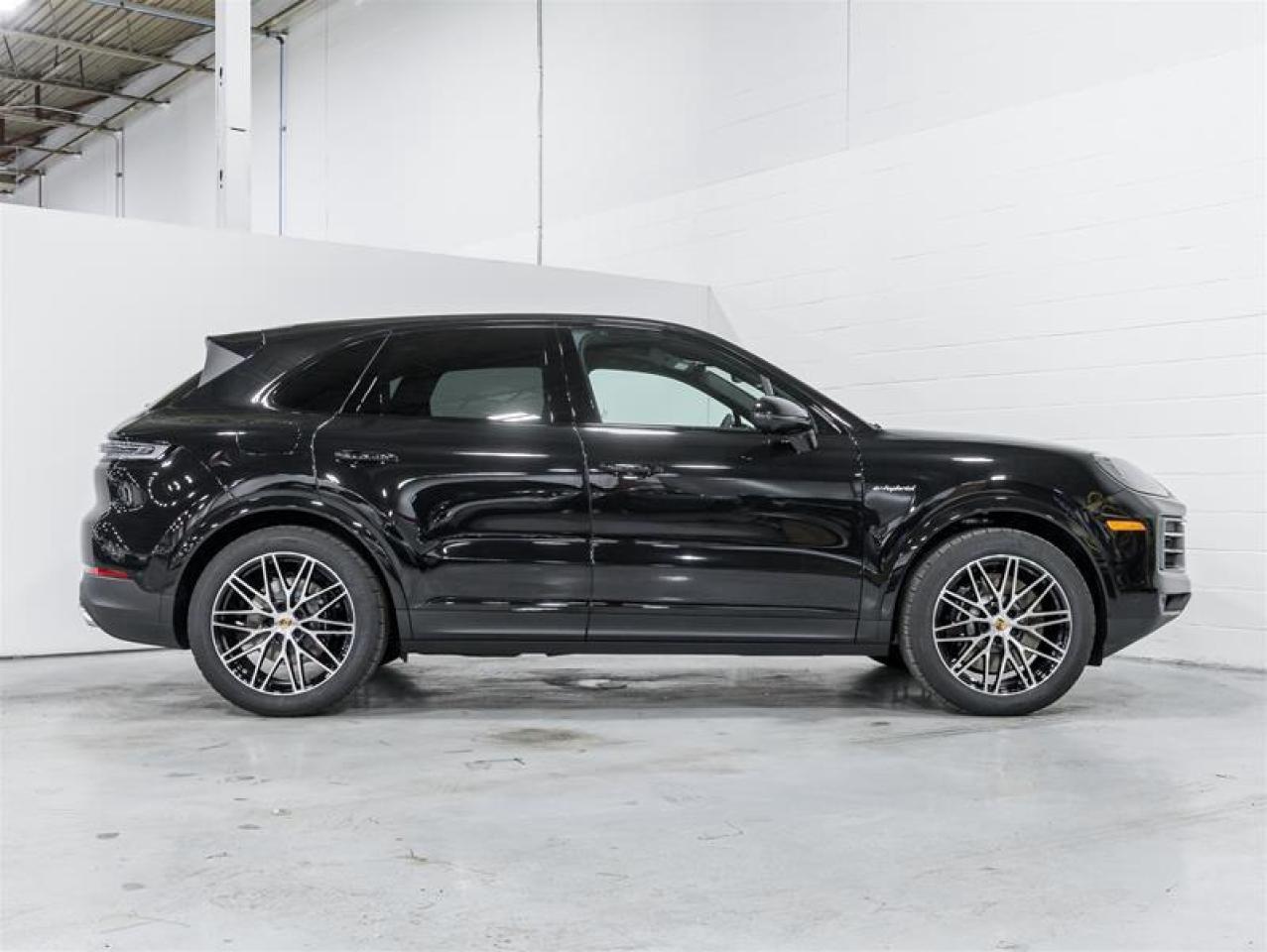 2026 Porsche Cayenne  Photo