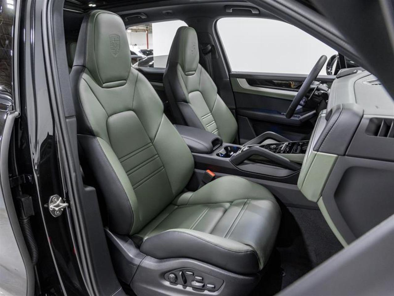 2026 Porsche Cayenne  Photo