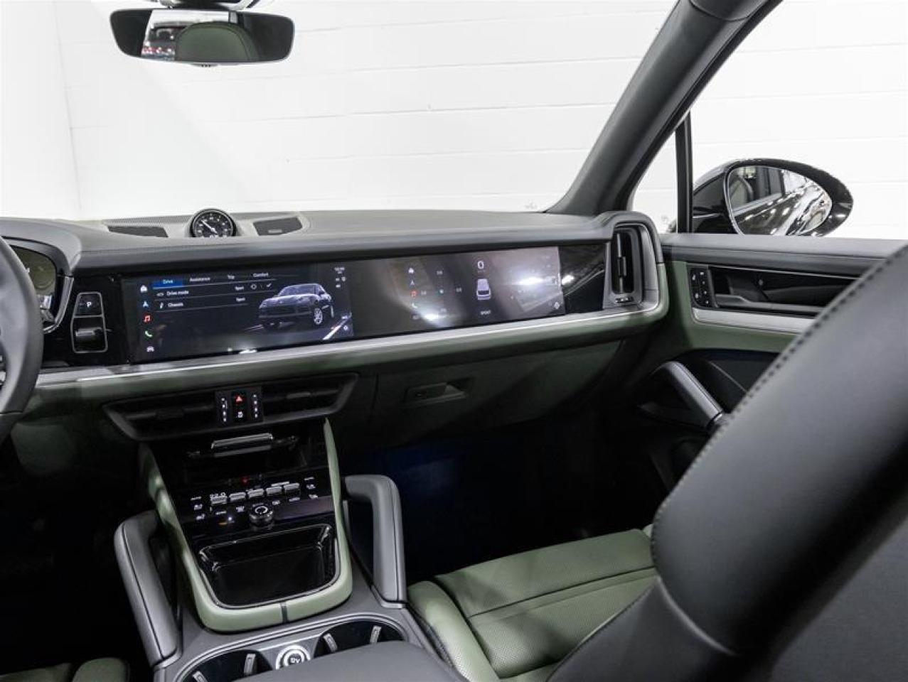 2026 Porsche Cayenne  Photo