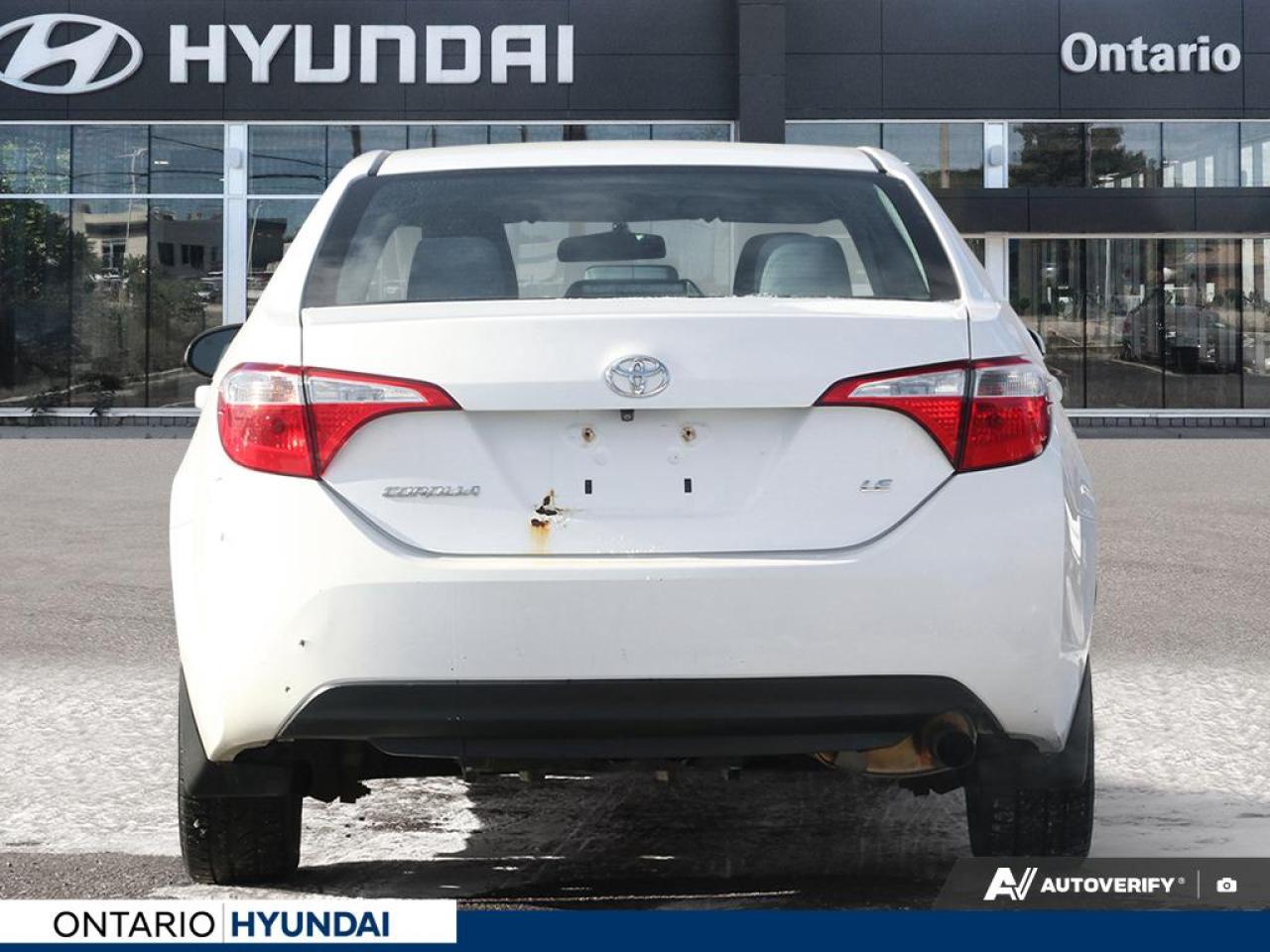 2015 Toyota Corolla LE (CVT) 4dr Sedan Photo