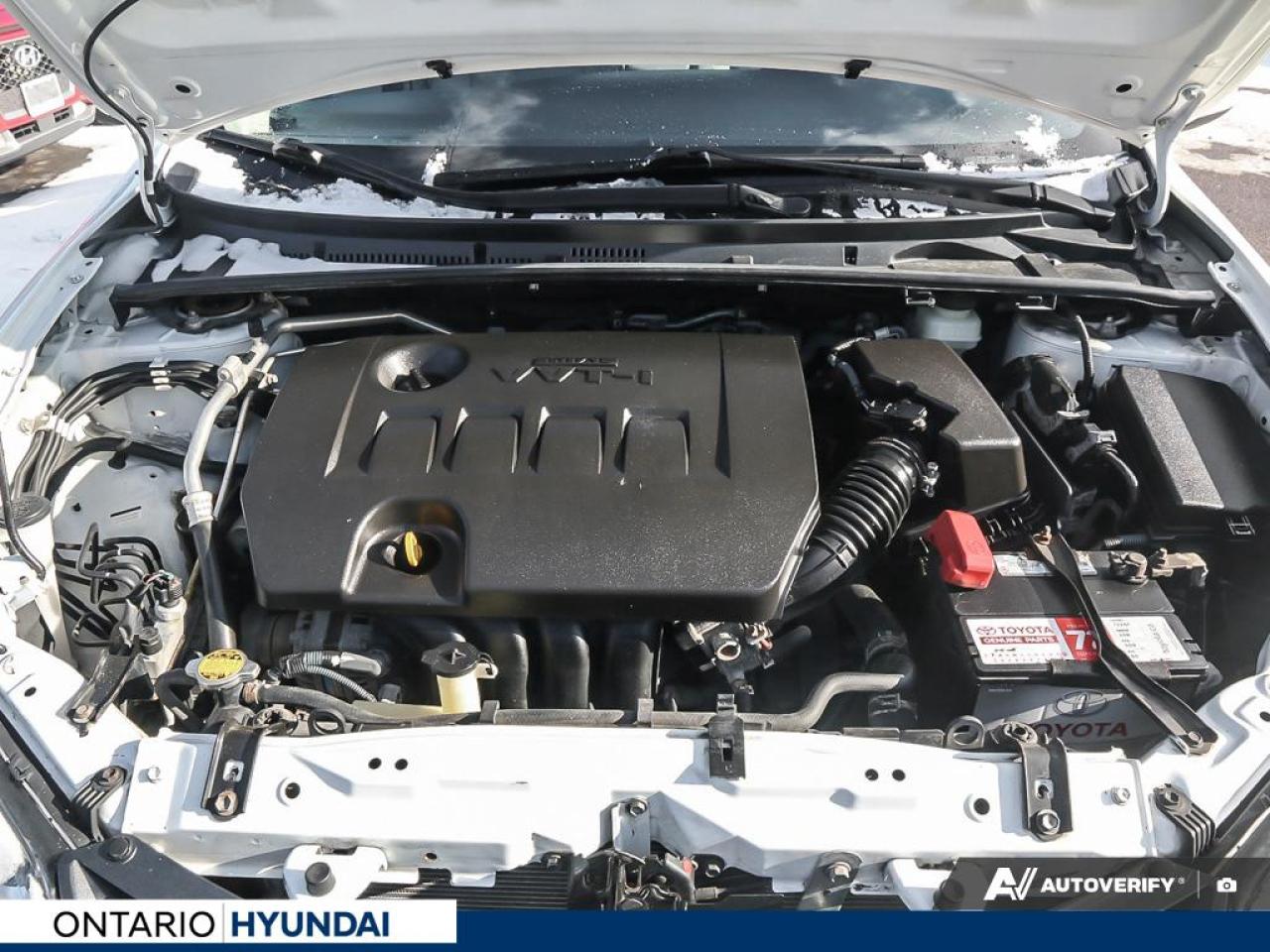 2015 Toyota Corolla LE (CVT) 4dr Sedan Photo