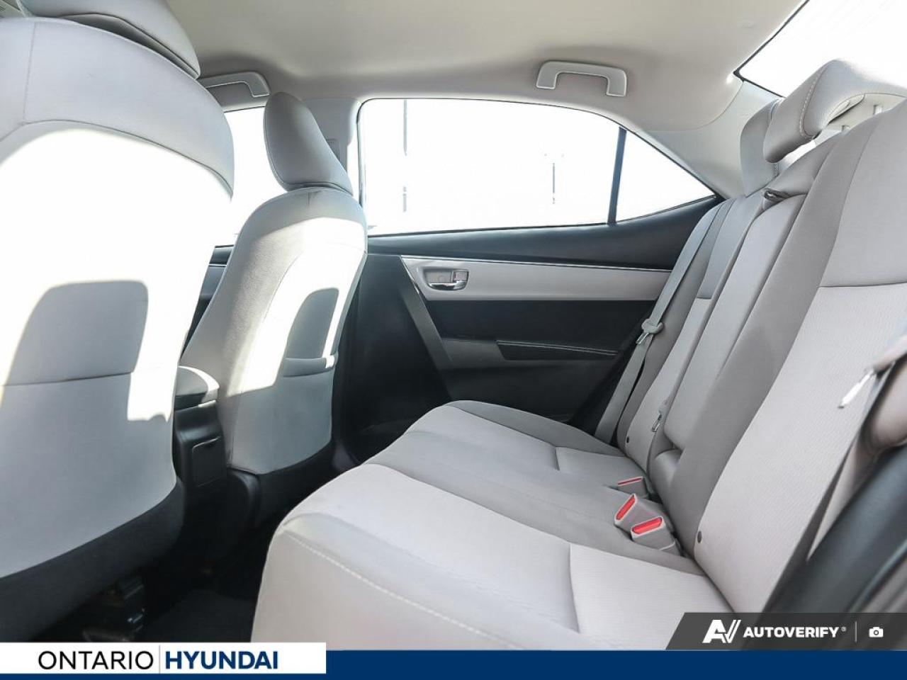 2015 Toyota Corolla LE (CVT) 4dr Sedan Photo