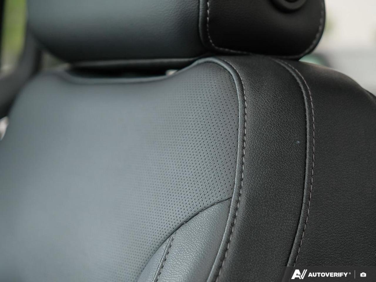 2023 GMC Sierra 1500 Crew Cab Short Box 4-Wheel Drive SLT Photo