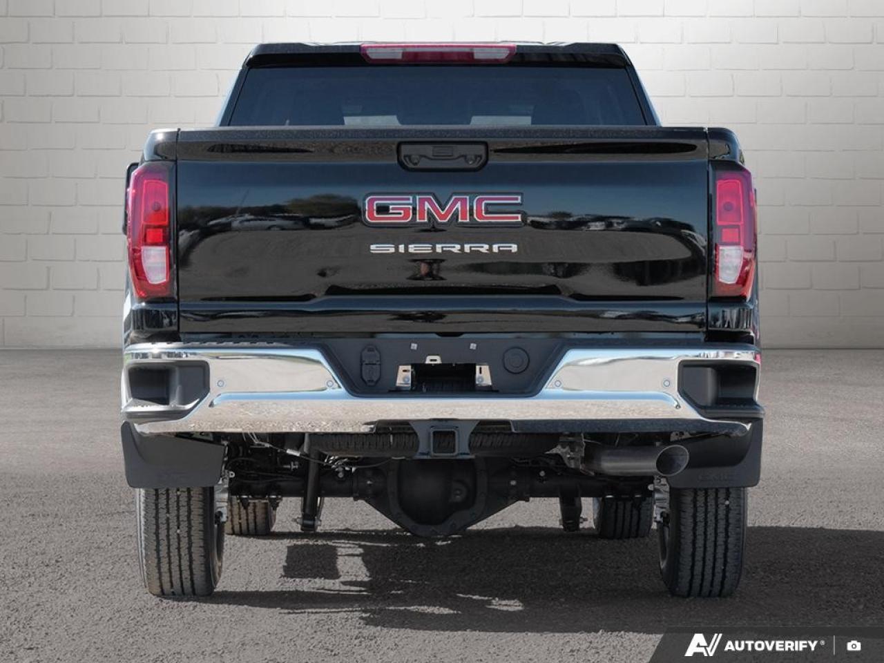 2026 GMC SIERRA 2500HD Crew Cab Standard Box 4-Wheel Drive Pro Photo