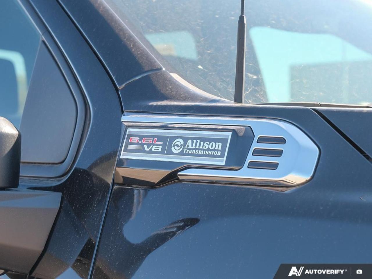 2026 GMC SIERRA 2500HD Crew Cab Standard Box 4-Wheel Drive Pro Photo