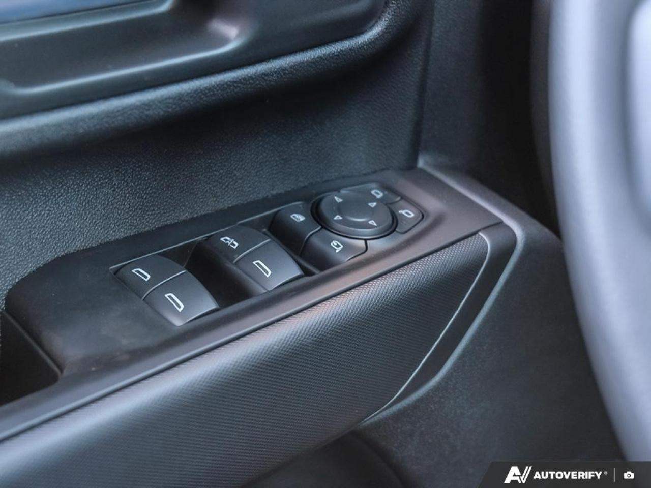 2026 GMC SIERRA 2500HD Crew Cab Standard Box 4-Wheel Drive Pro Photo