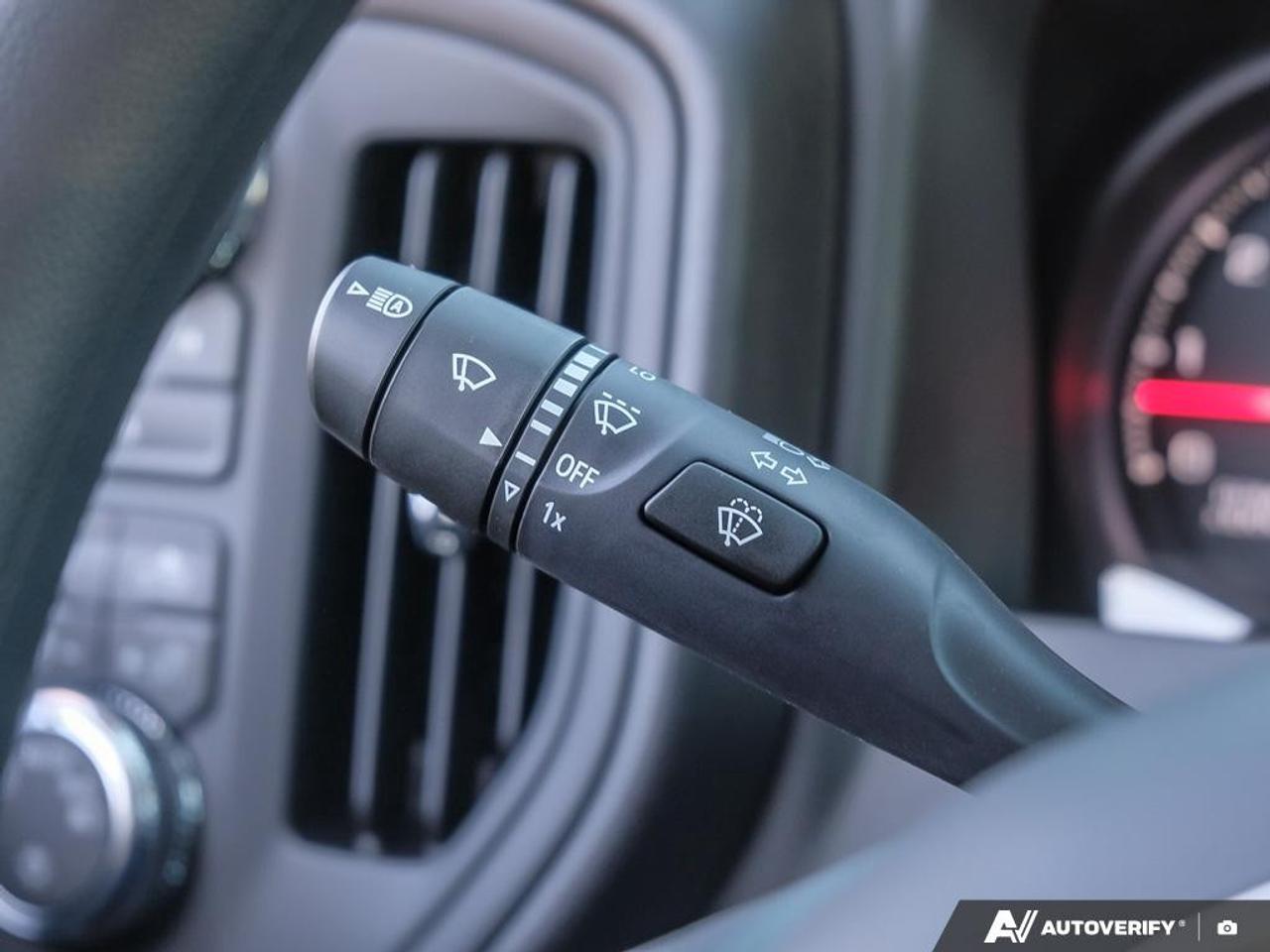 2026 GMC SIERRA 2500HD Crew Cab Standard Box 4-Wheel Drive Pro Photo