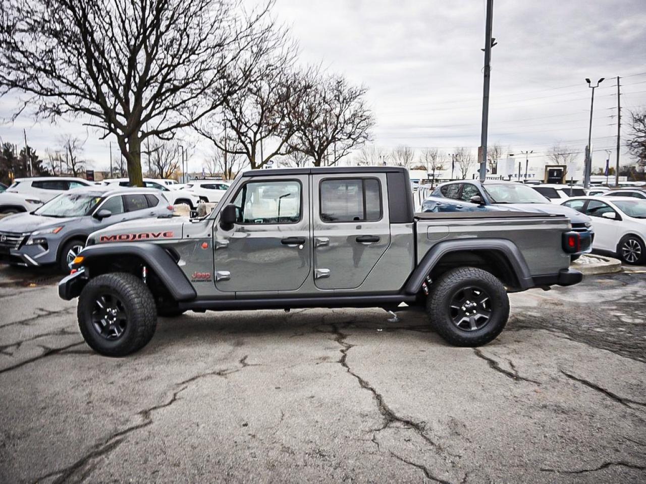 2022 Jeep Gladiator  Photo