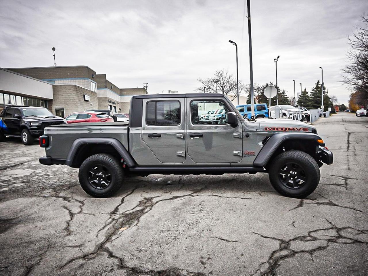 2022 Jeep Gladiator  Photo