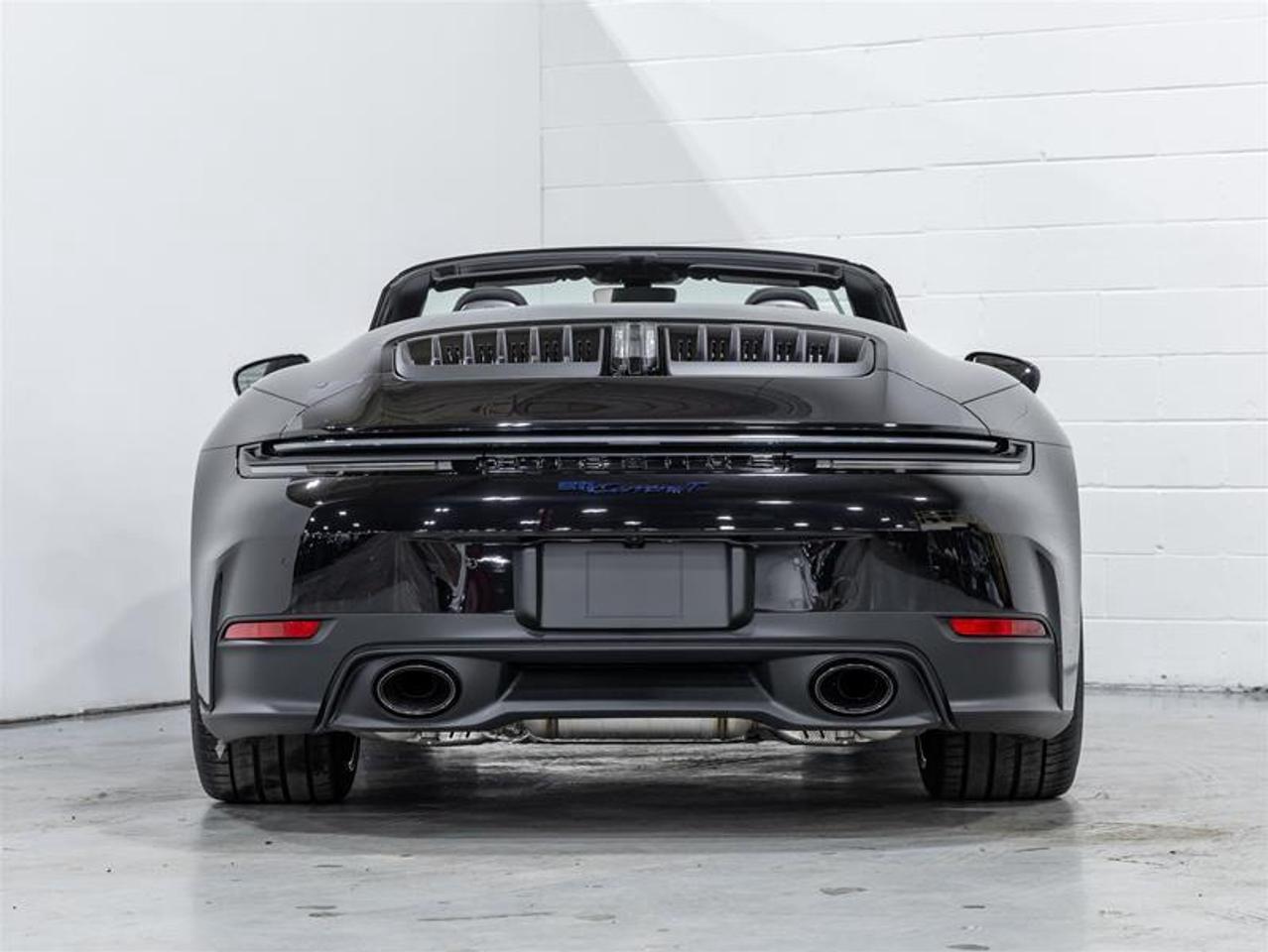 2026 Porsche 911  Photo