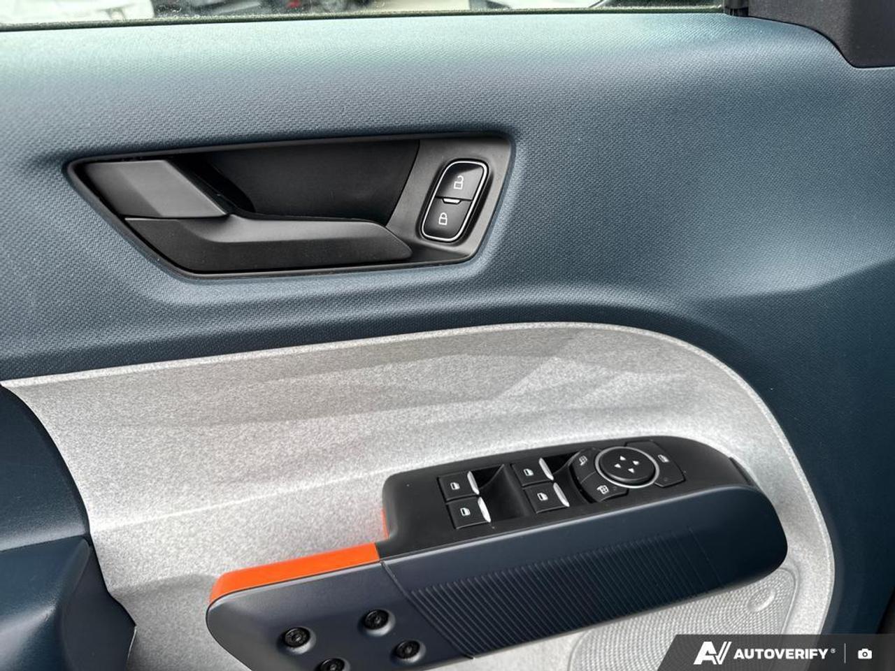 2022 Ford Maverick XLT BACKUP CAM   BLUETOOTH   KEYLESS ENTRY   POWER Photo