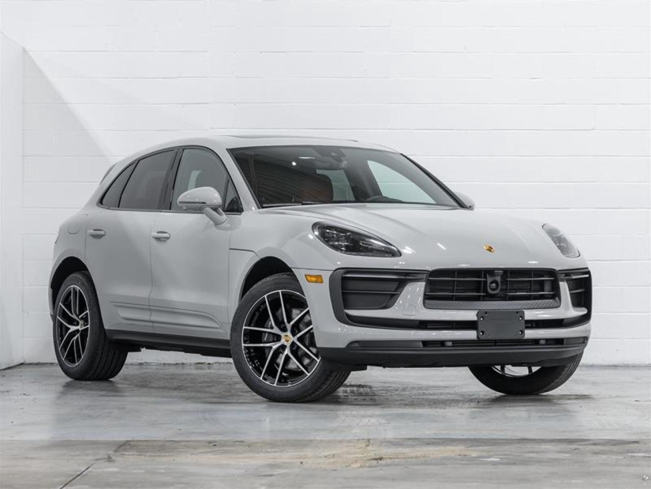 2026 Porsche Macan  Photo