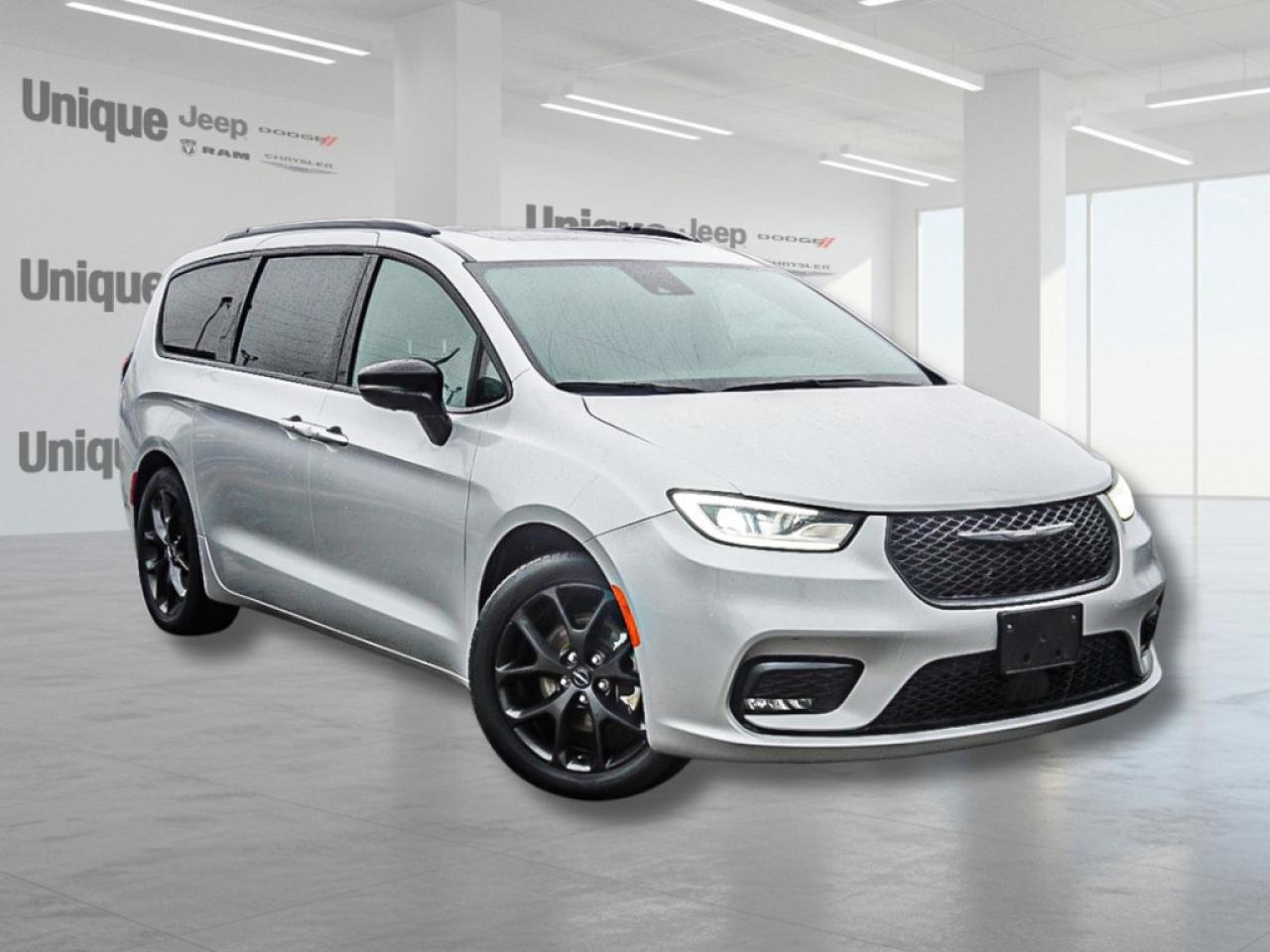 2024 Chrysler Pacifica  Photo