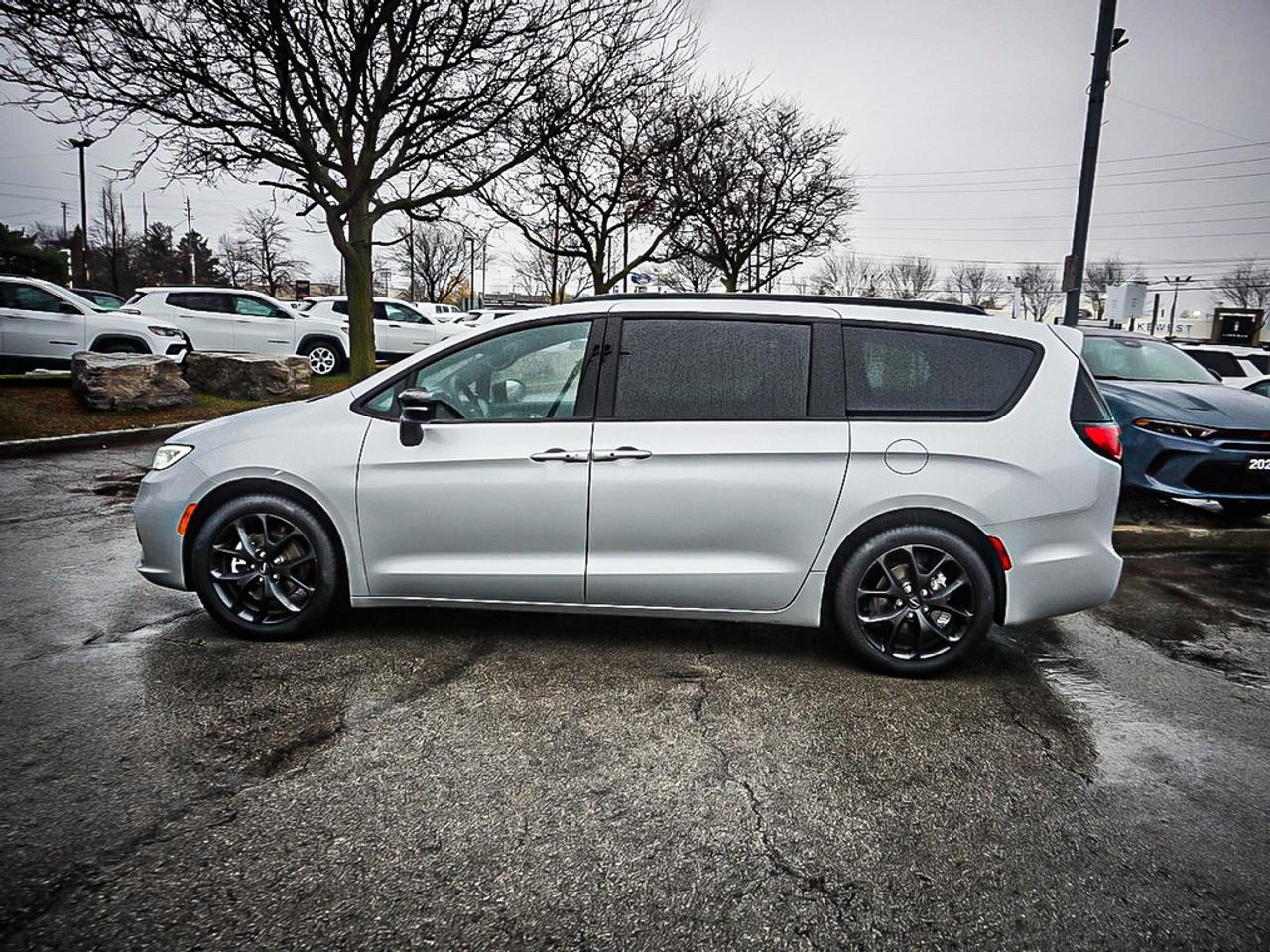 2024 Chrysler Pacifica  Photo