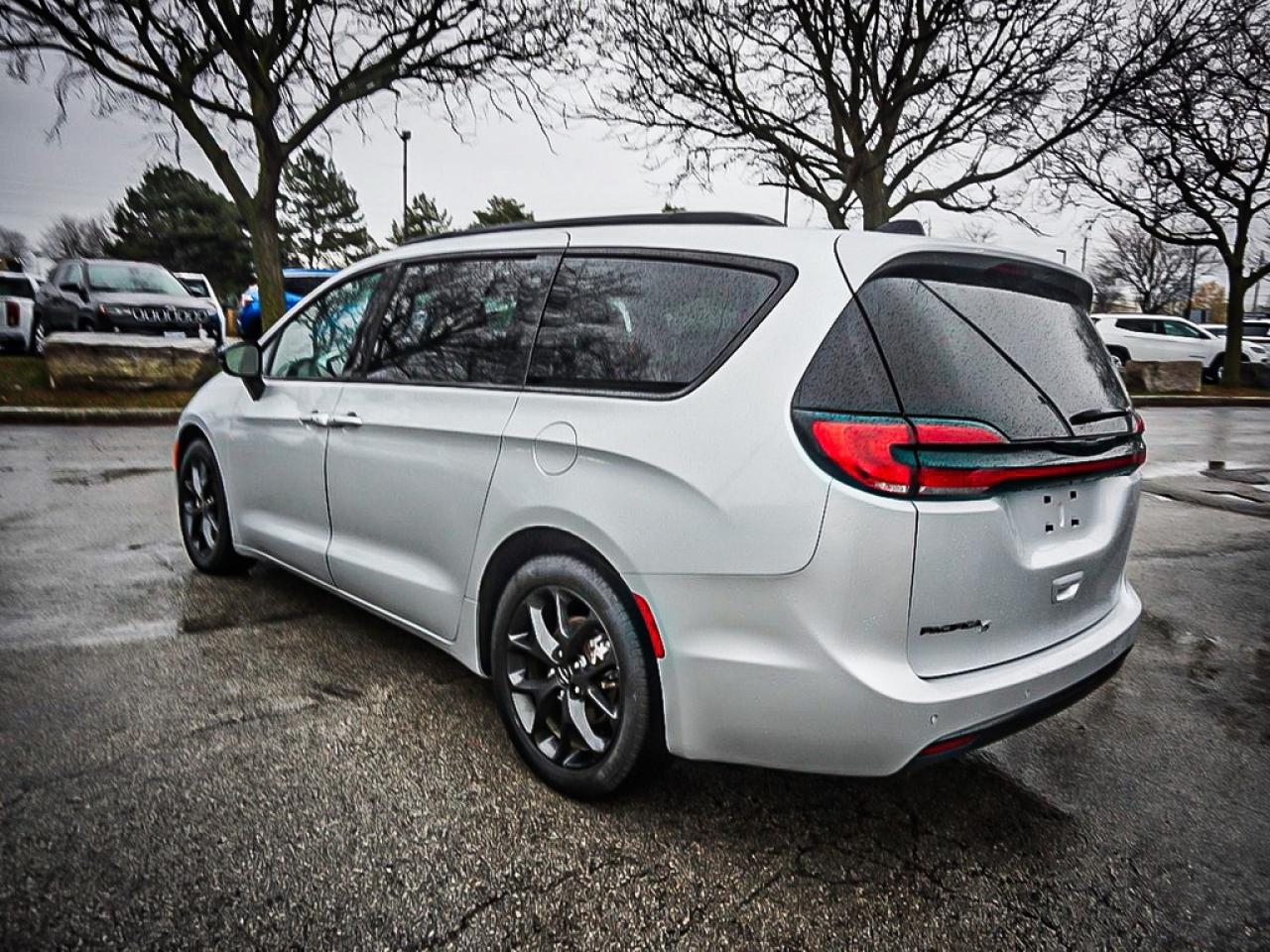 2024 Chrysler Pacifica  Photo