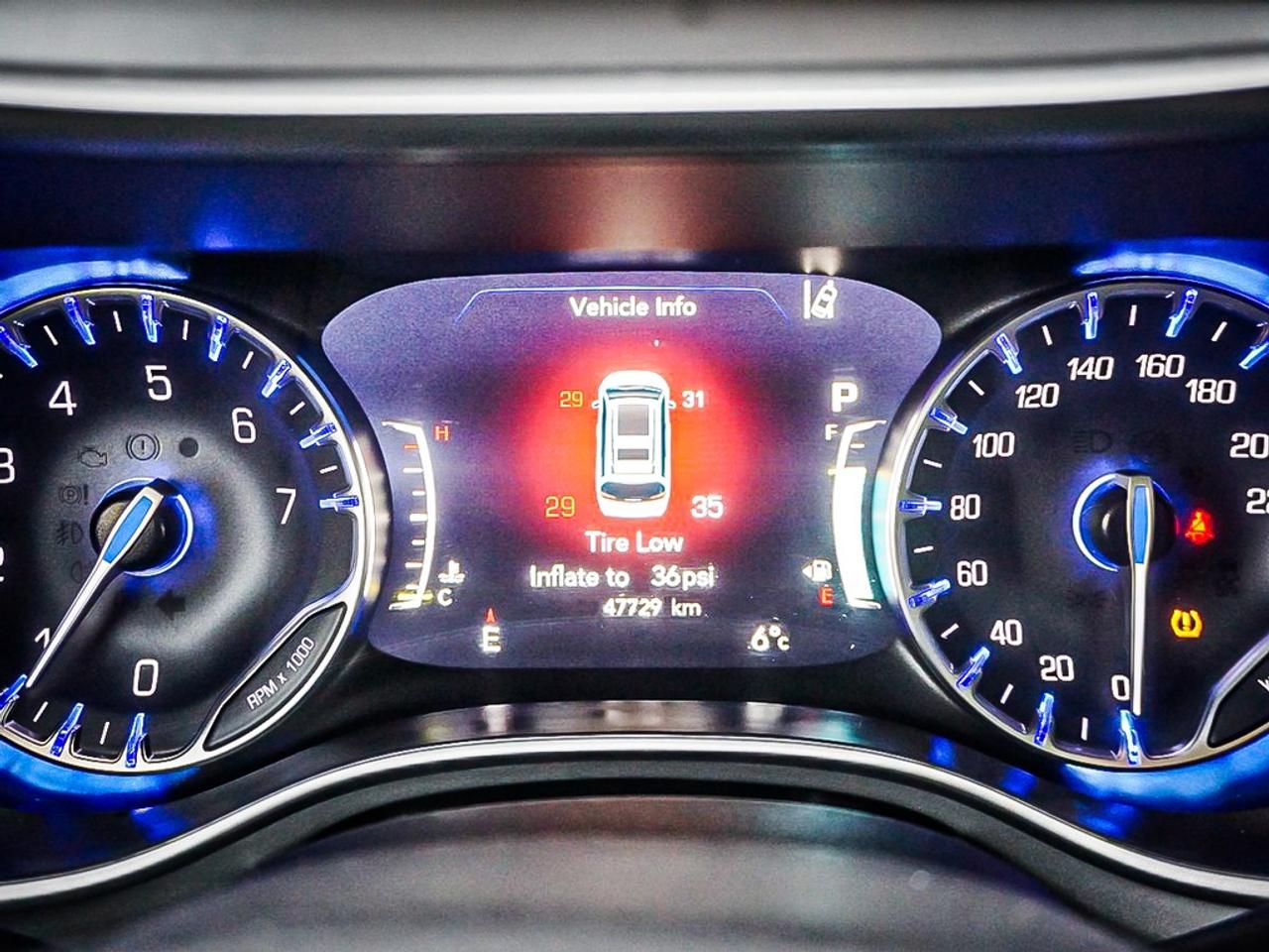 2024 Chrysler Pacifica  Photo