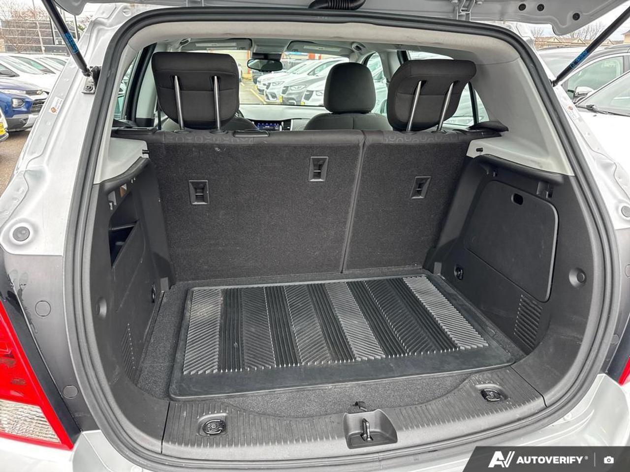 2020 Chevrolet Trax LS BACKUP CAM   BLUETOOTH   KEYLESS ENTRY   POWER Photo