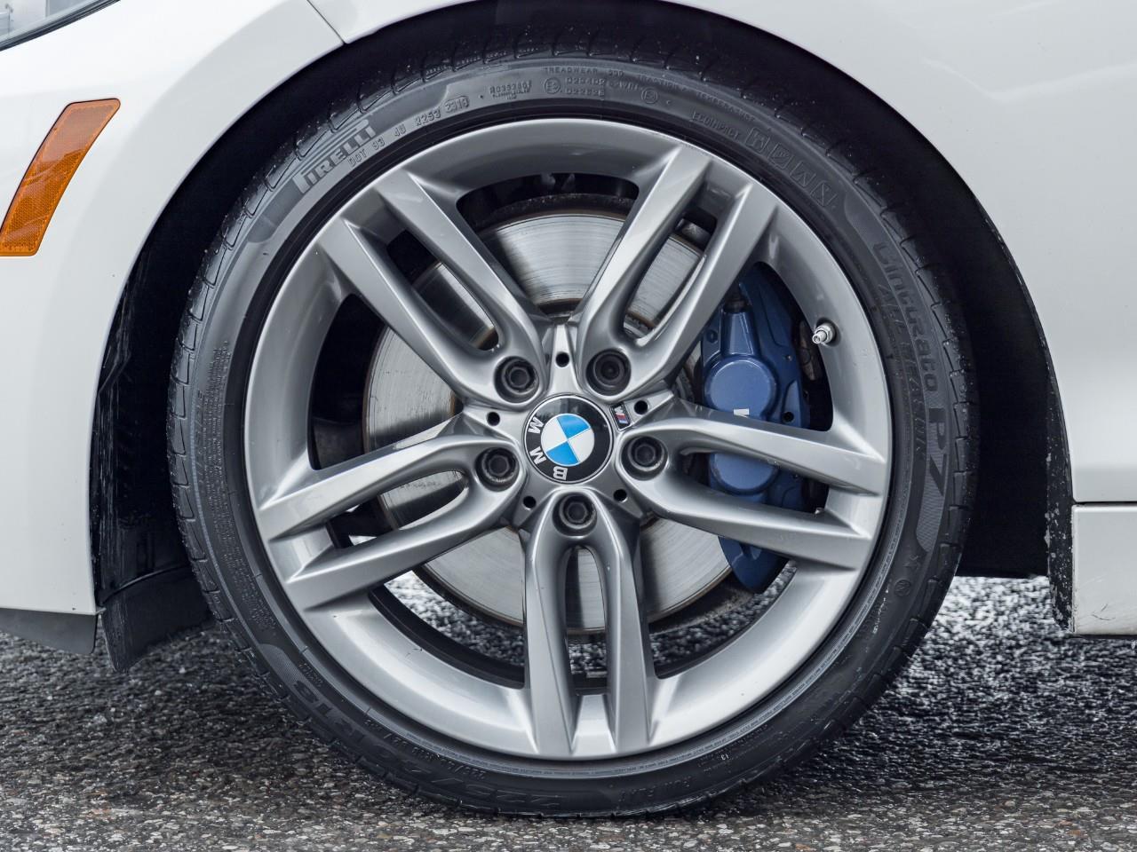 2019 BMW 230 i xDrive 2dr All-Wheel Drive Coupe Photo3