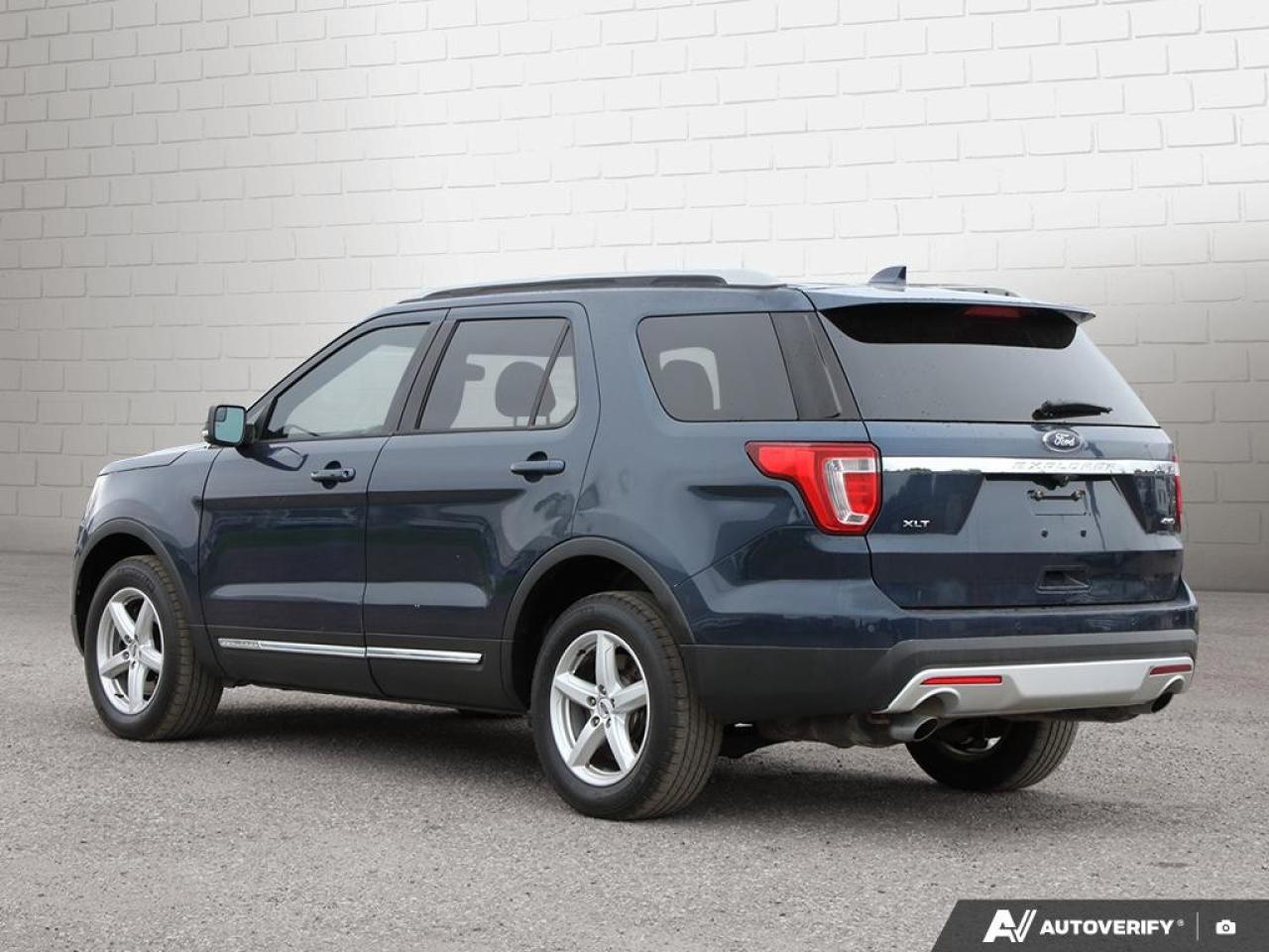 2017 Ford Explorer 4WD 4dr XLT Photo