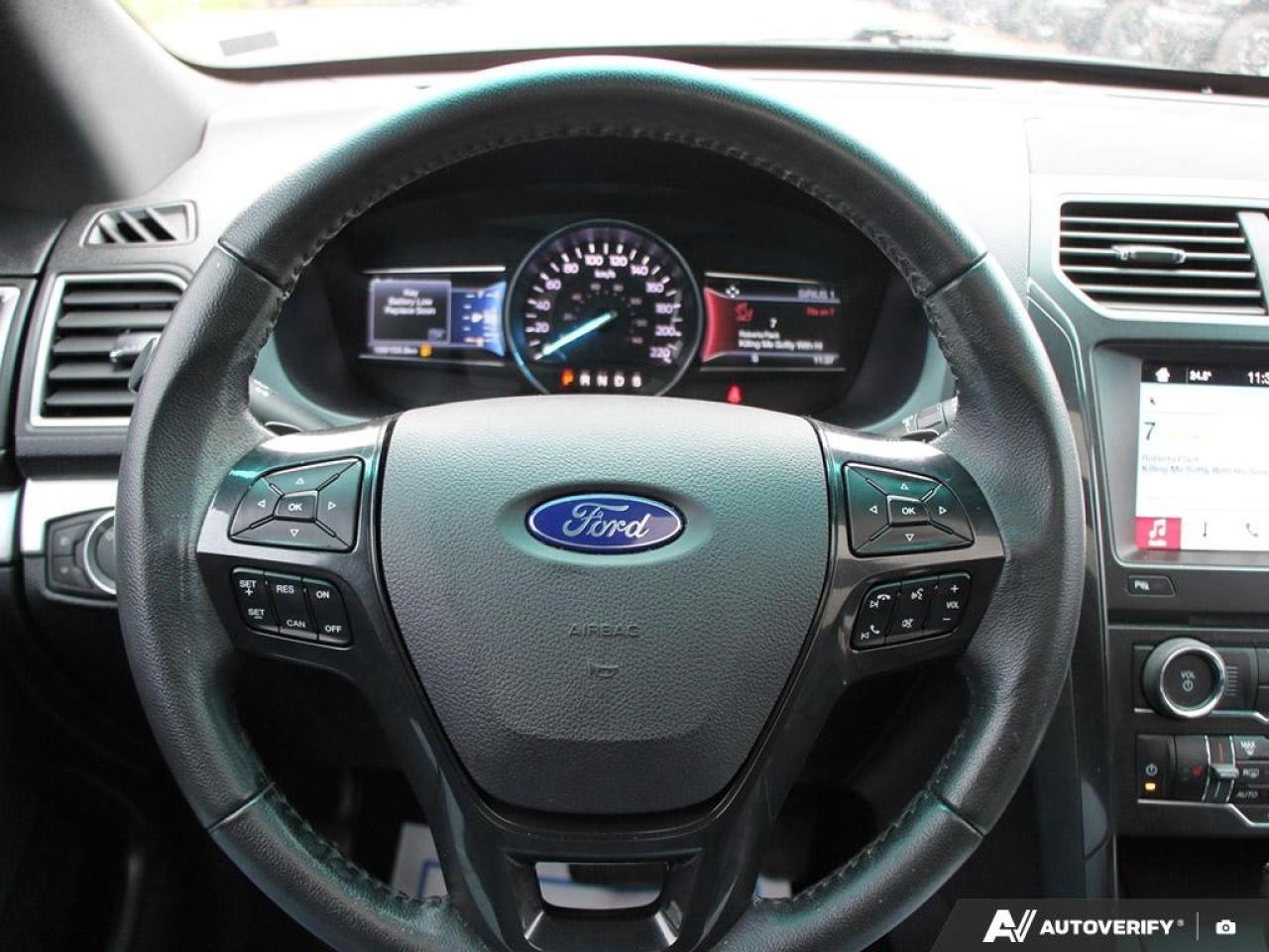 2017 Ford Explorer 4WD 4dr XLT Photo