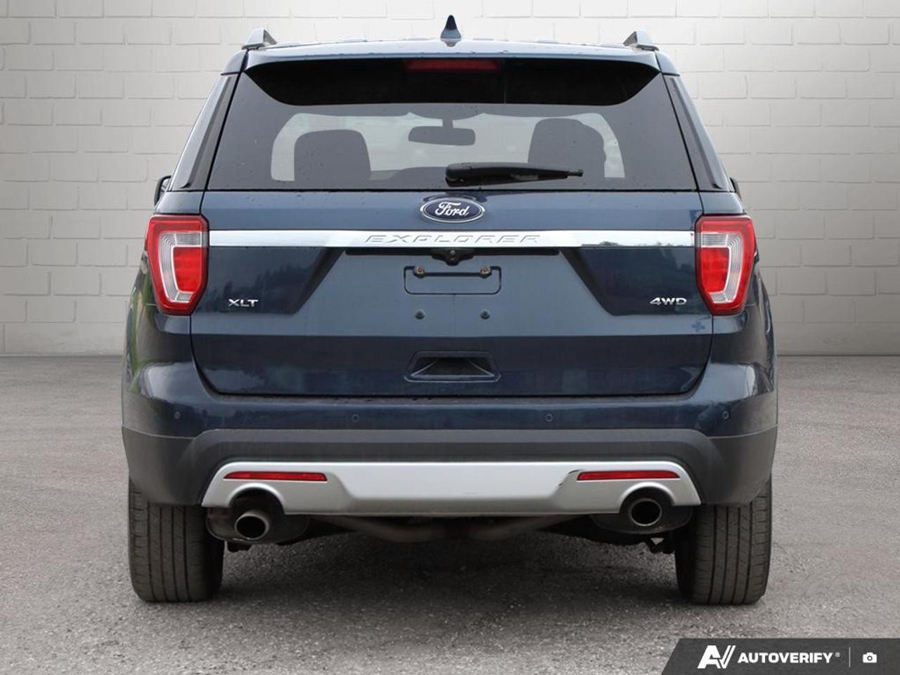 2017 Ford Explorer 4WD 4dr XLT Photo