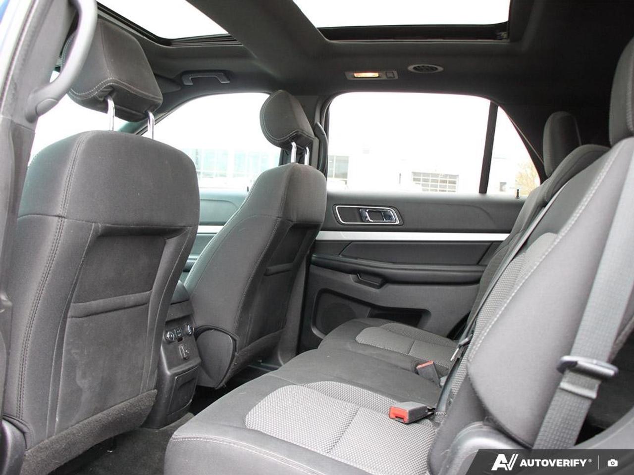 2017 Ford Explorer 4WD 4dr XLT Photo