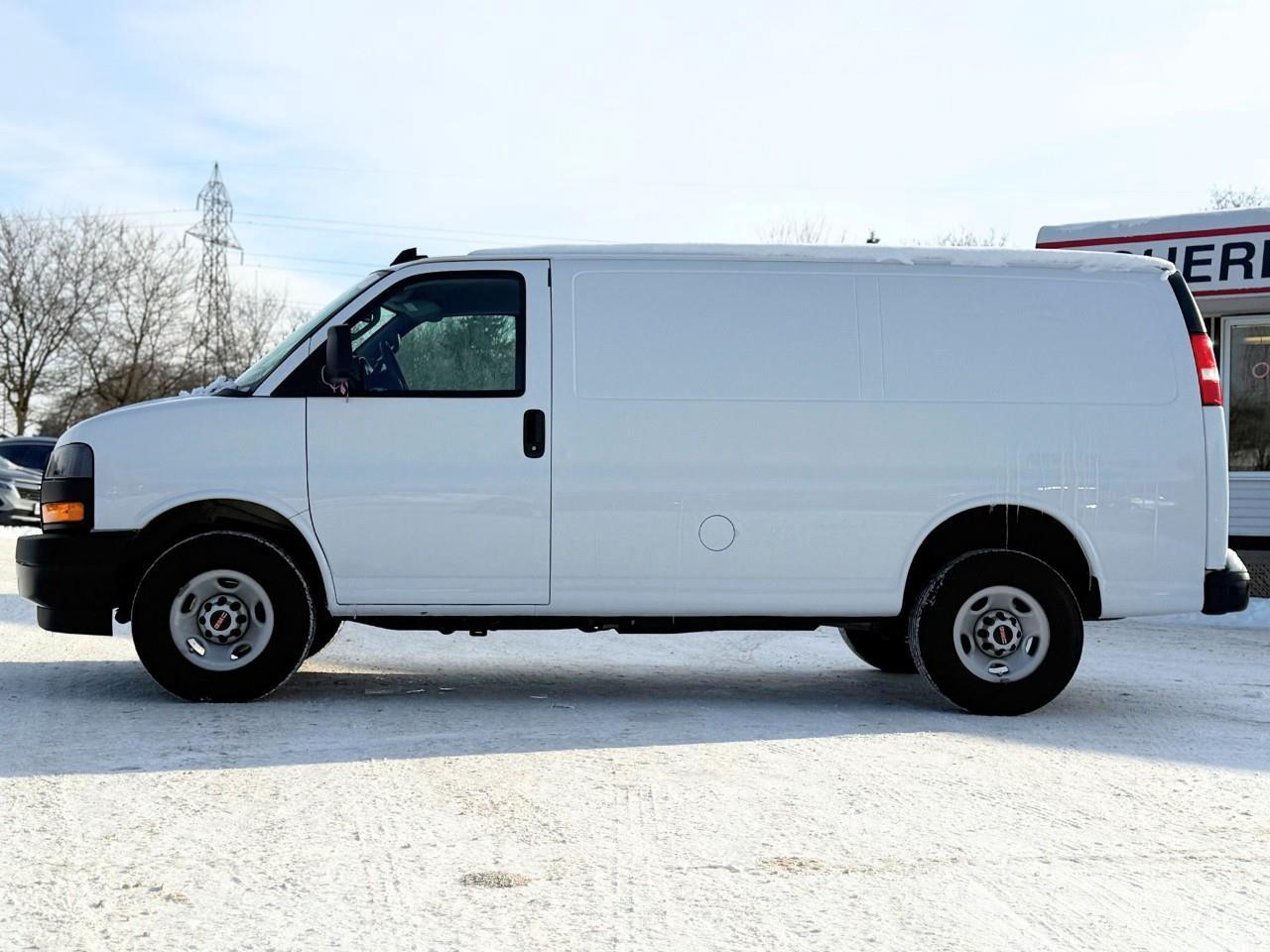 2024 GMC Savana 2500 Work Van Rear-Wheel Drive Cargo Van Photo