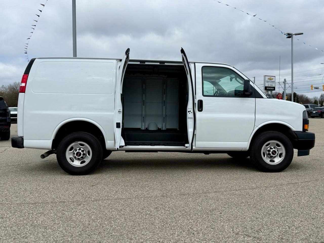2024 GMC Savana 2500 Work Van Rear-Wheel Drive Cargo Van Photo