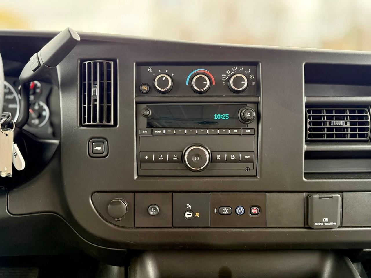 2024 GMC Savana 2500 Work Van Rear-Wheel Drive Cargo Van Photo