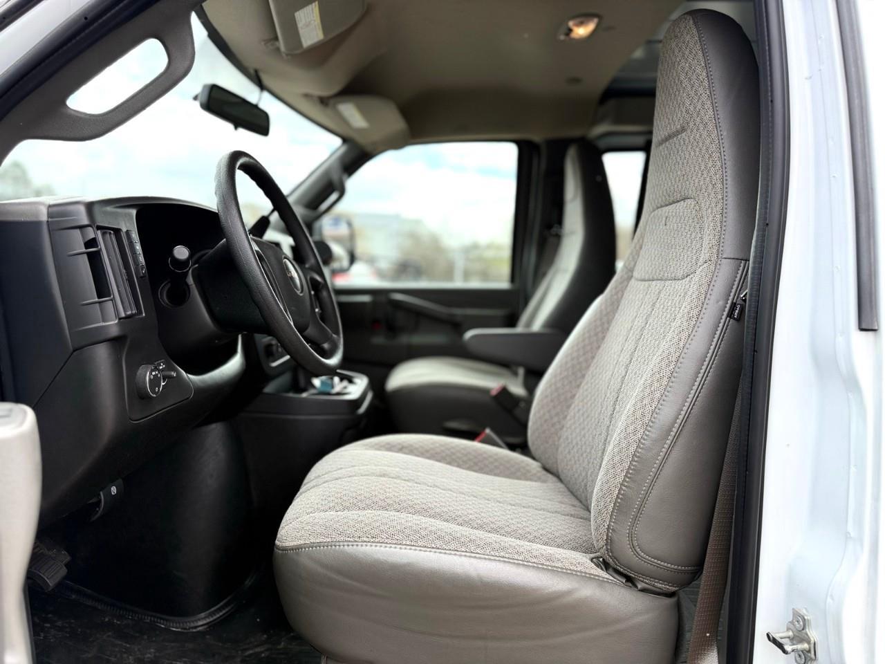 2024 GMC Savana 2500 Work Van Rear-Wheel Drive Cargo Van Photo