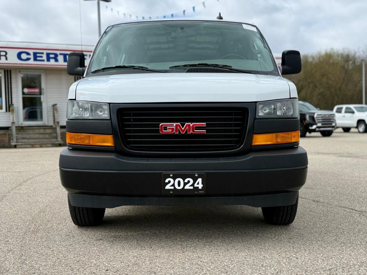 2024 GMC Savana 2500 Work Van Rear-Wheel Drive Cargo Van Photo5