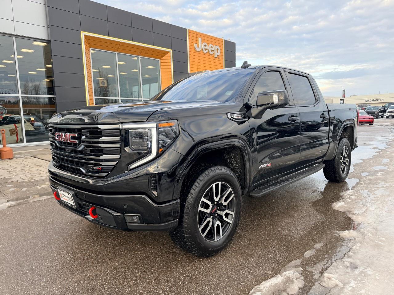 2025 GMC Sierra 1500 Crew Cab Short Box 4-Wheel Drive AT4 Photo0