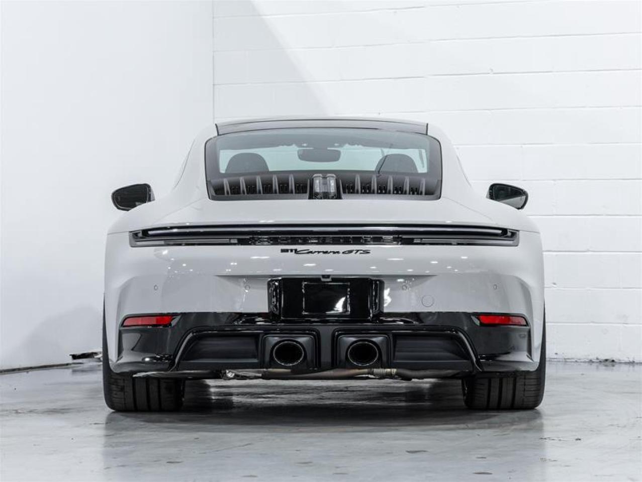 2026 Porsche 911  Photo