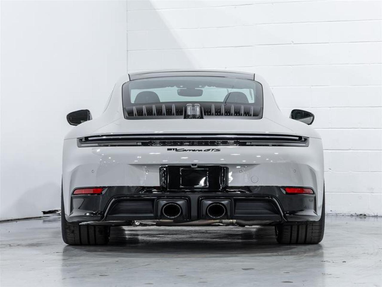 2026 Porsche 911  Photo