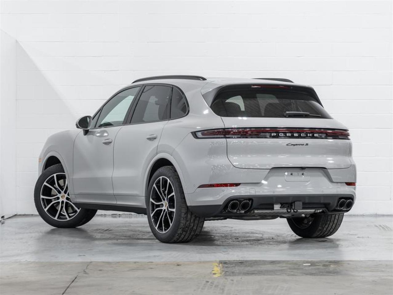 2026 Porsche Cayenne  Photo