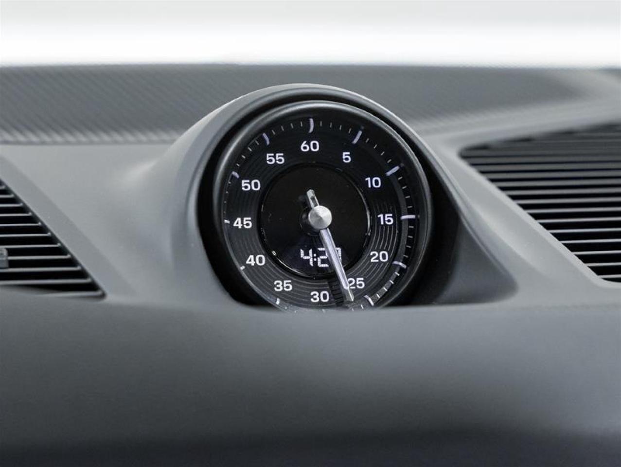 2026 Porsche Cayenne  Photo