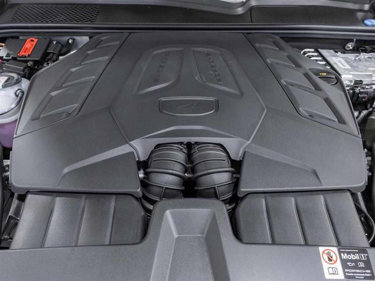 2026 Porsche Cayenne  Photo2