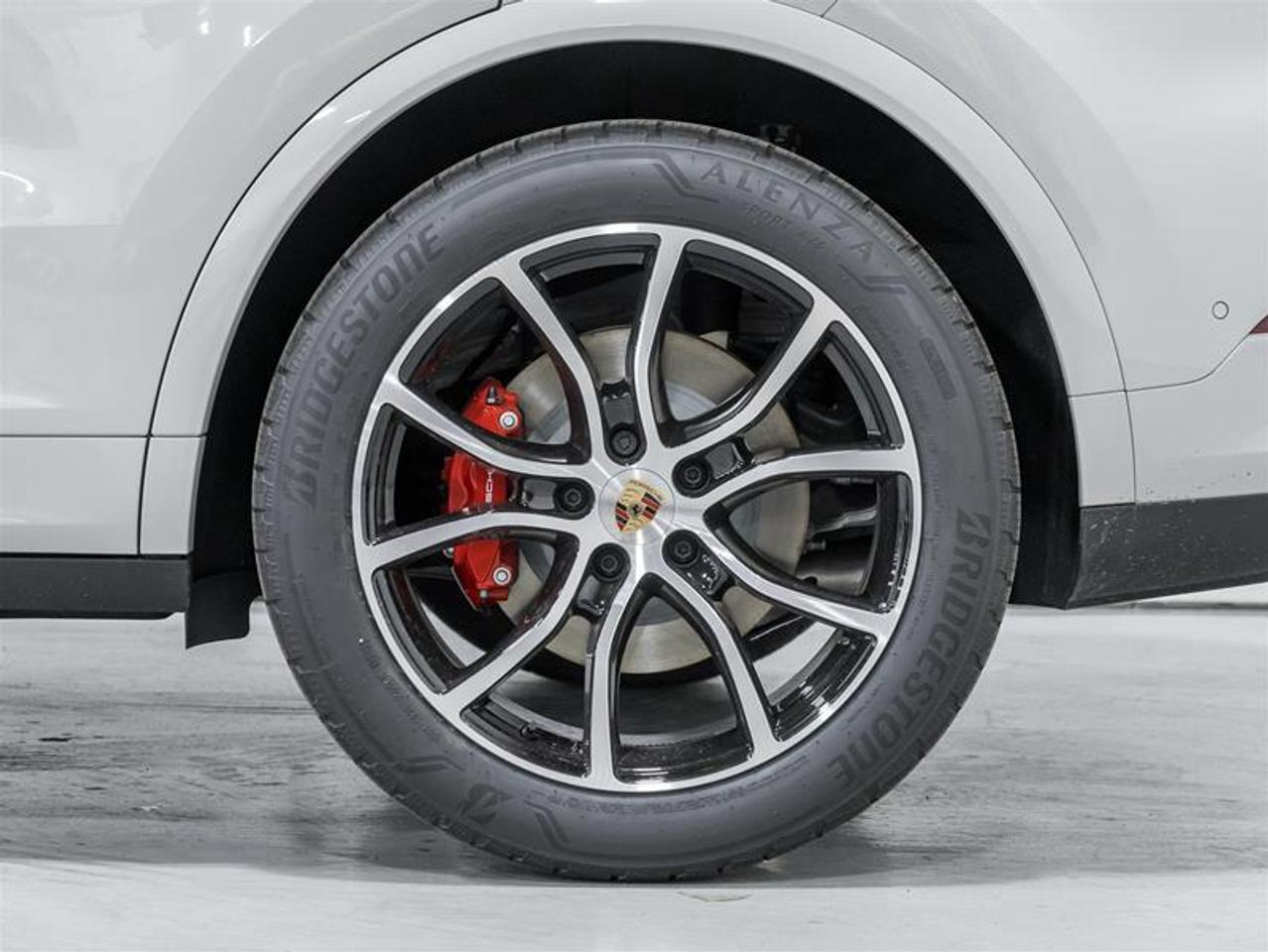 2026 Porsche Cayenne  Photo
