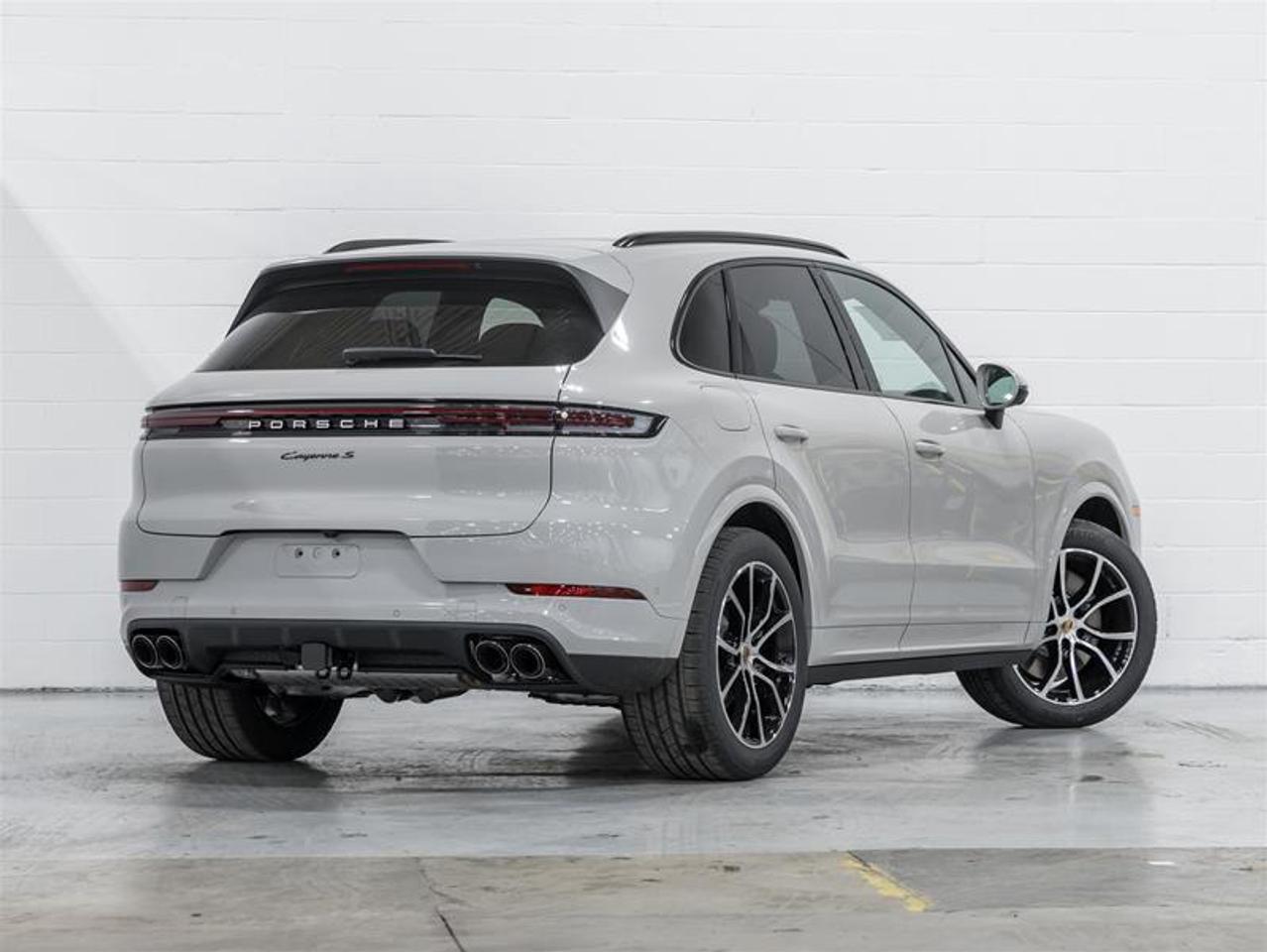 2026 Porsche Cayenne  Photo