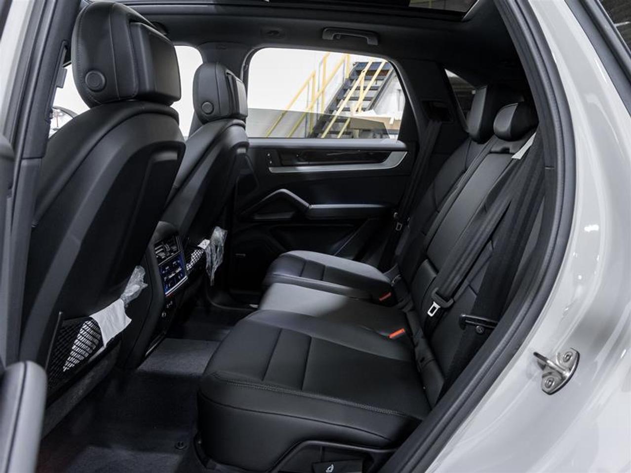 2026 Porsche Cayenne  Photo