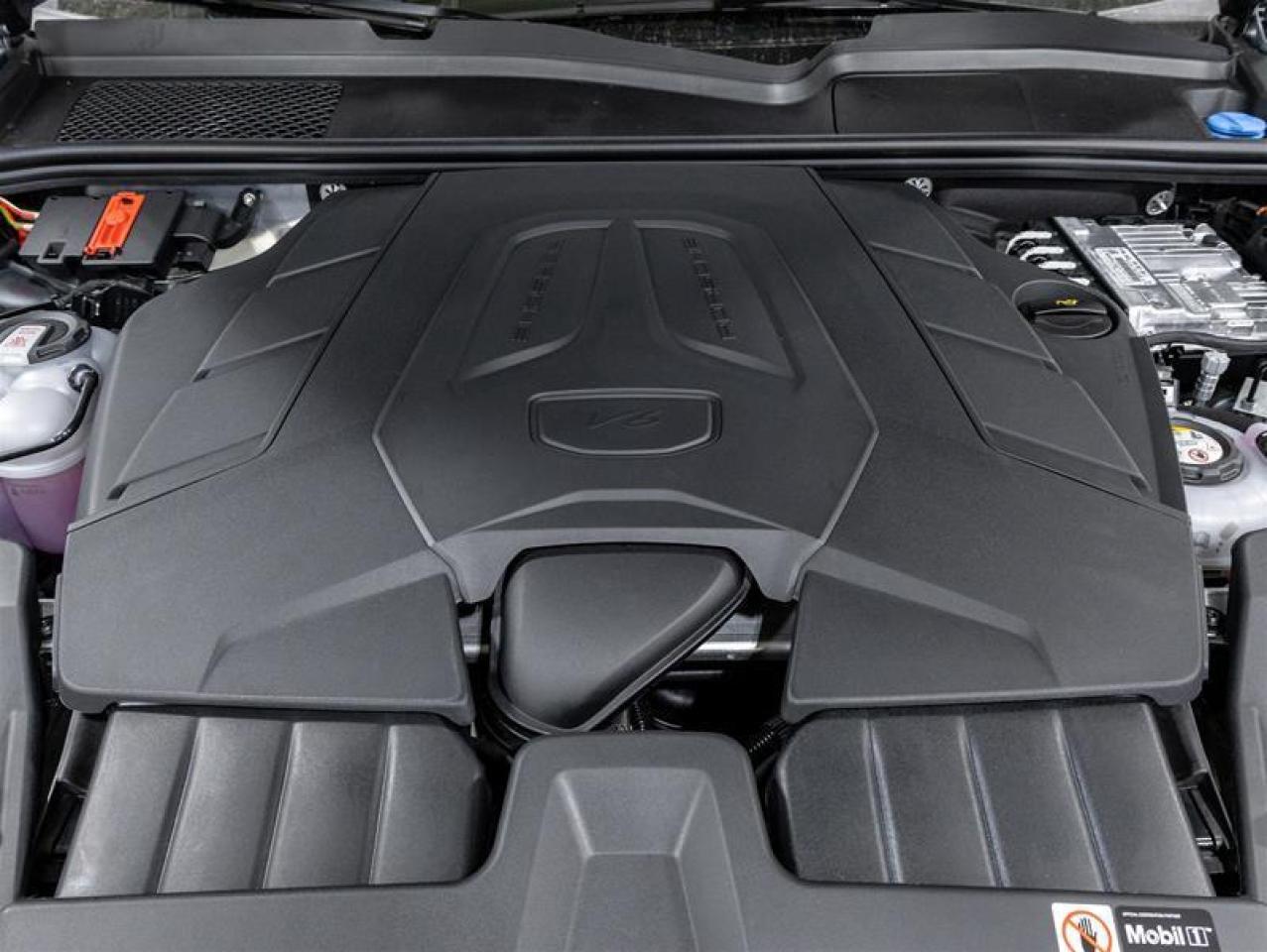 2025 Porsche Cayenne  Photo