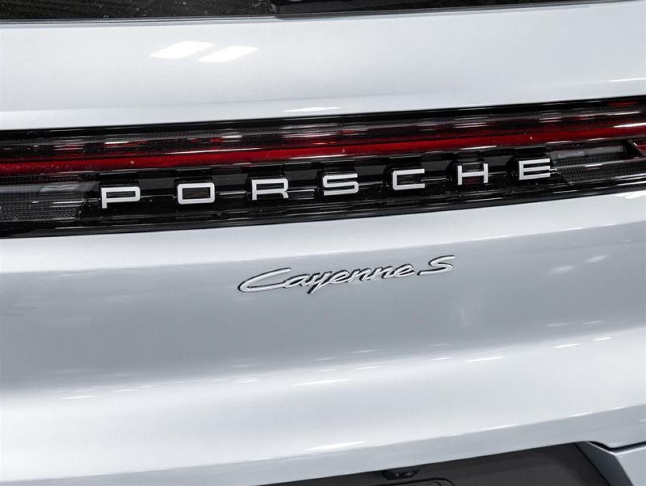 2025 Porsche Cayenne  Photo