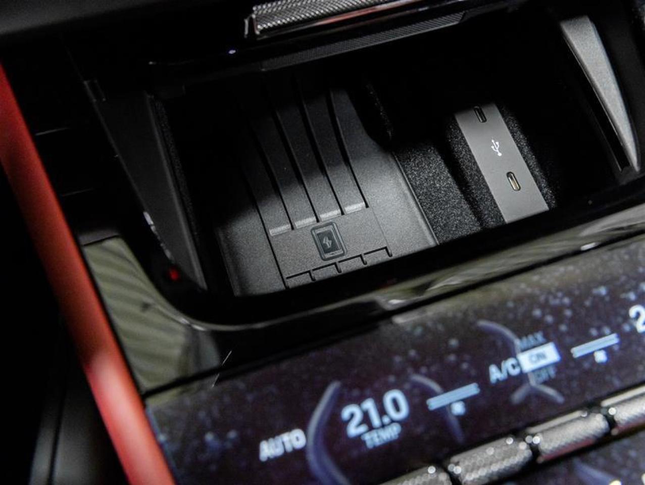 2025 Porsche Cayenne  Photo