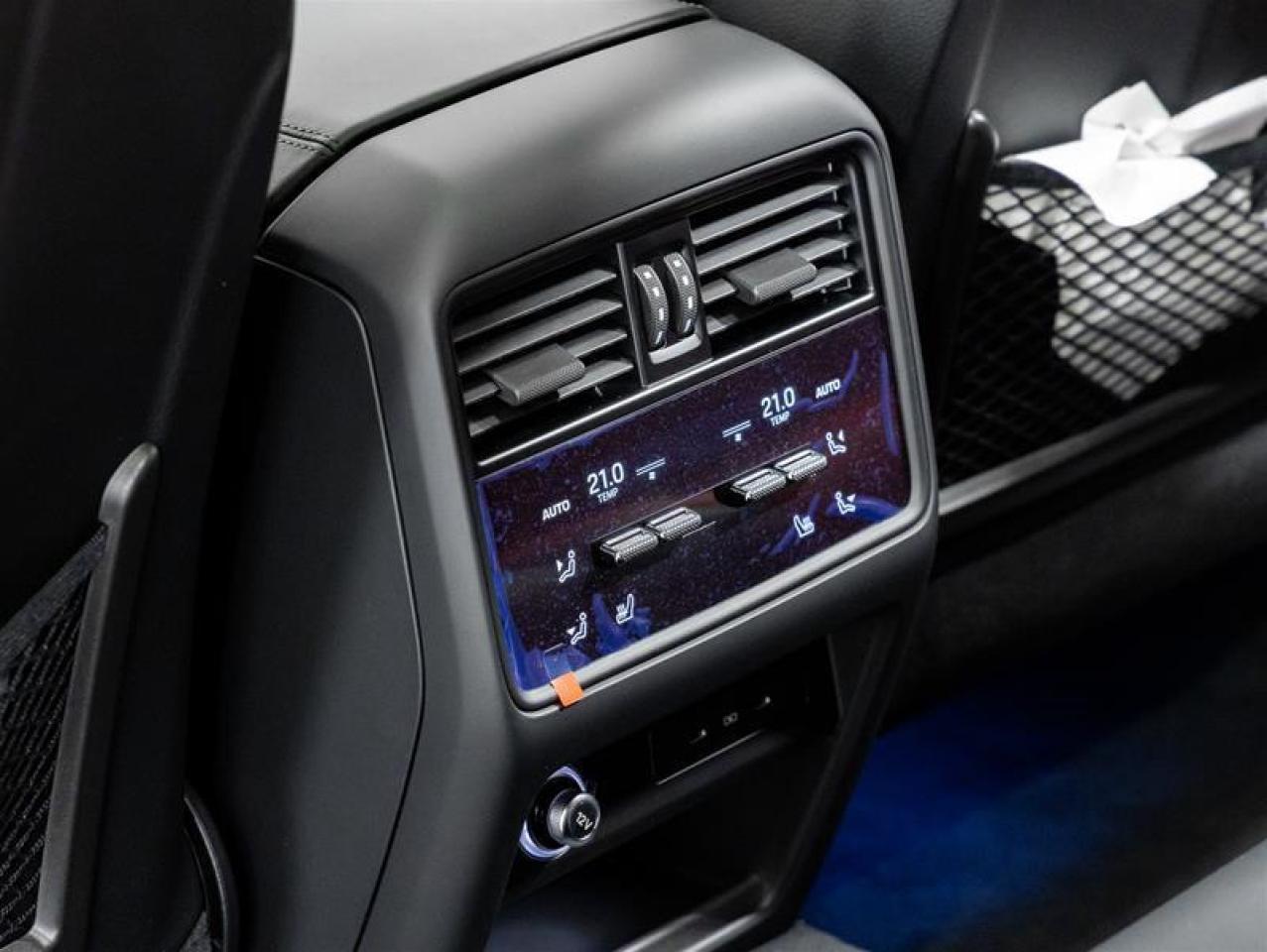 2025 Porsche Cayenne  Photo